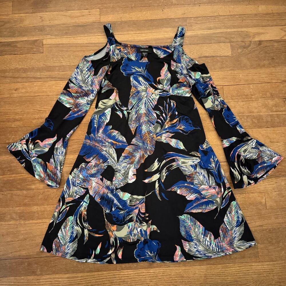 Karen Kane black green floral cold shoulder a-line mini dress size medium M
 b42